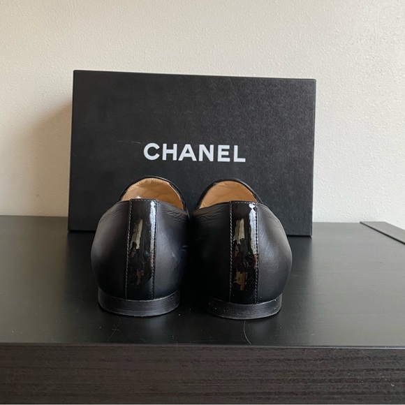 EUC Chanel CC Lambskin Quilted Leather Loafers Flats size 37.5 fits 6.5 - Picture 4 of 11